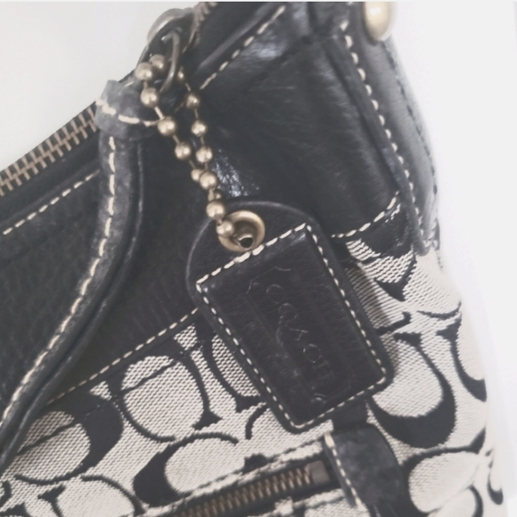 Beautiful Coach Purse - Picture 8 of 10